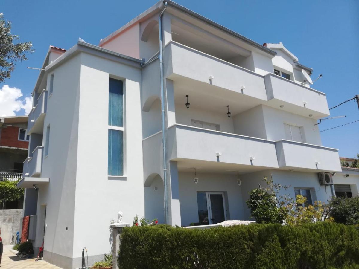 Apartment Istuk Kastela Bagian luar foto