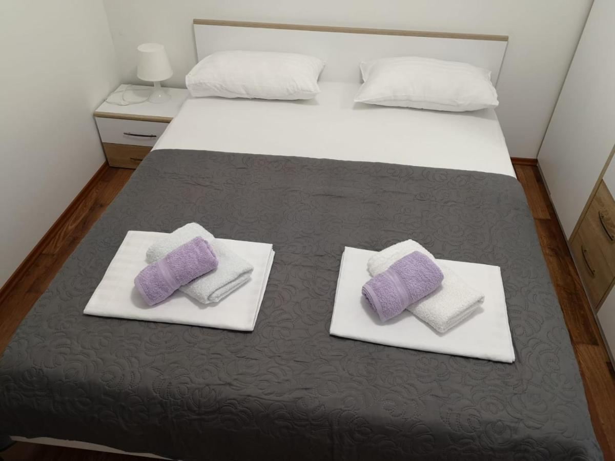 Apartment Istuk Kastela Bagian luar foto